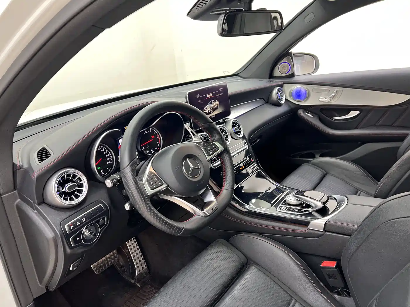 Mercedes-Benz GLC Coupe AMG 2017 AMG GLC 43 4MATIC Coupe SUV фото 10