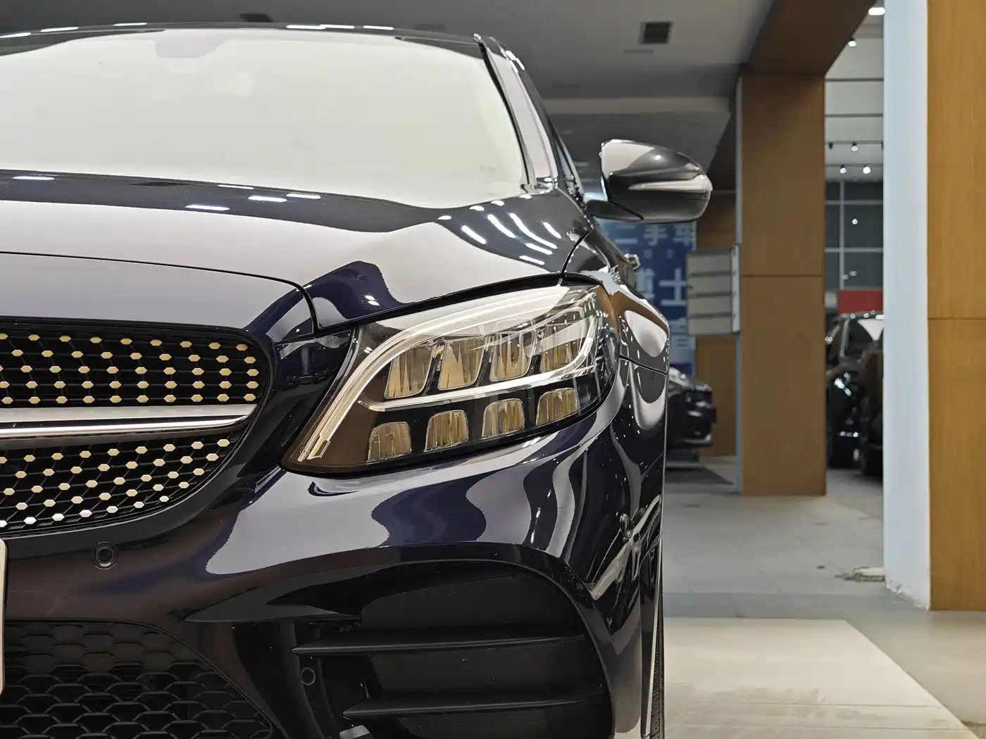 MERCEDES-BENZ C CLASS