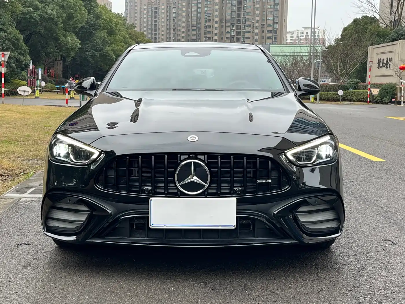 MERCEDES-BENZ CLASS C
