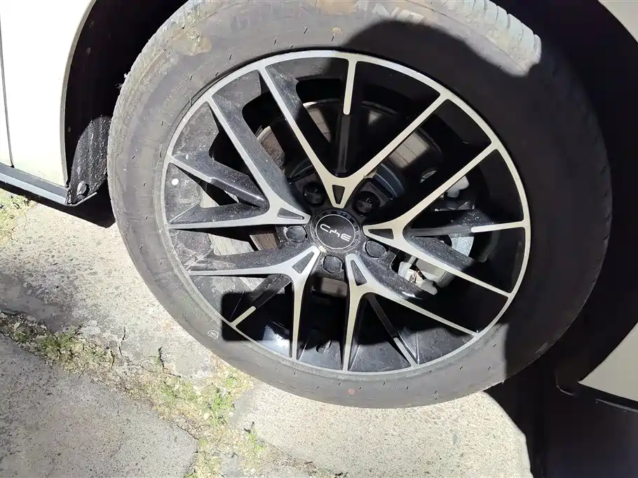 BYD Seal 07 DM-i 2025 Smart Drive Edition DM-i 1.5T 125km Flagship фото 6