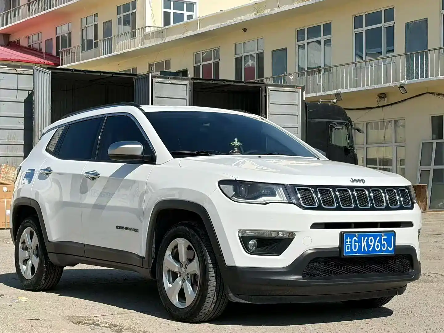 Фото 3 - Jeep Compass