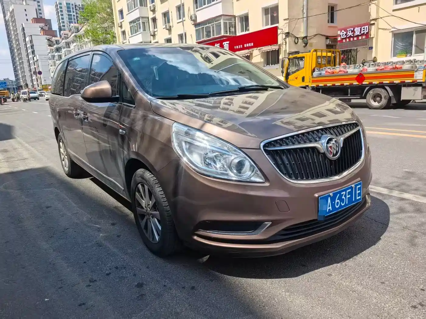 Buick GL8 2018 28T Luxury Model China VI фото 2
