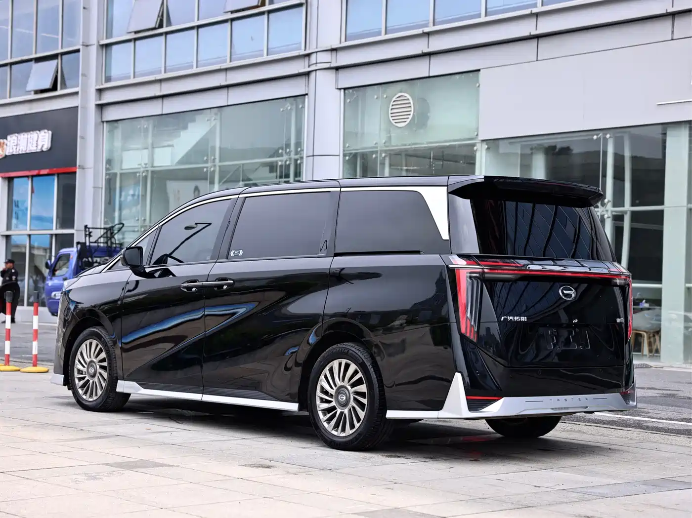 GAC Trumpchi Trumpchi M8 2024 Patriarch Series 400T Ultimate Edition фото 5