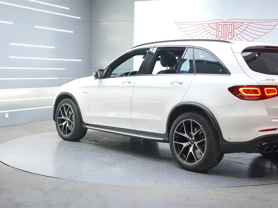 Mercedes-Benz GLC AMG 2022 AMG GLC 43 4MATIC фото 5