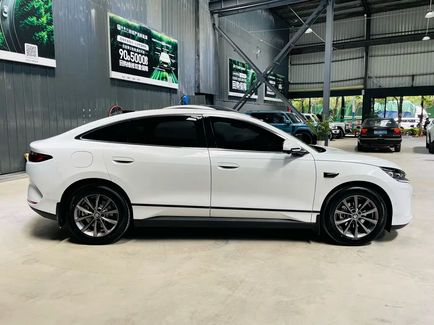 BYD Qin L 2026 2025 EV 470KM Leading Edition