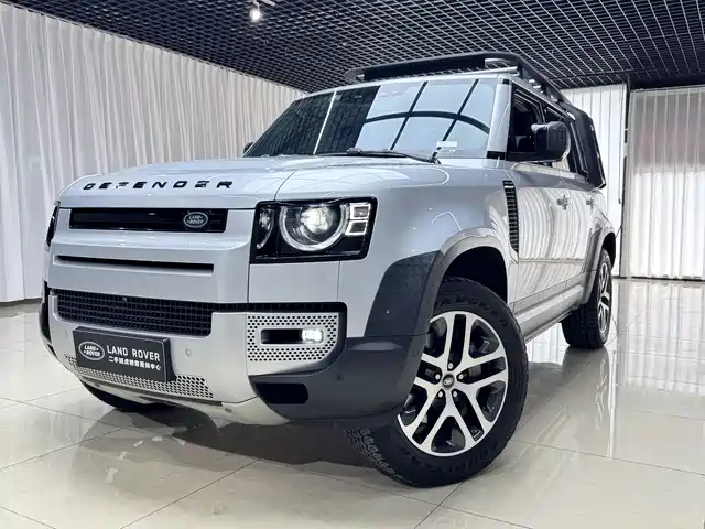 Land Rover Defender 2020 110 P400 Launch Matte Silver Special Package Edition