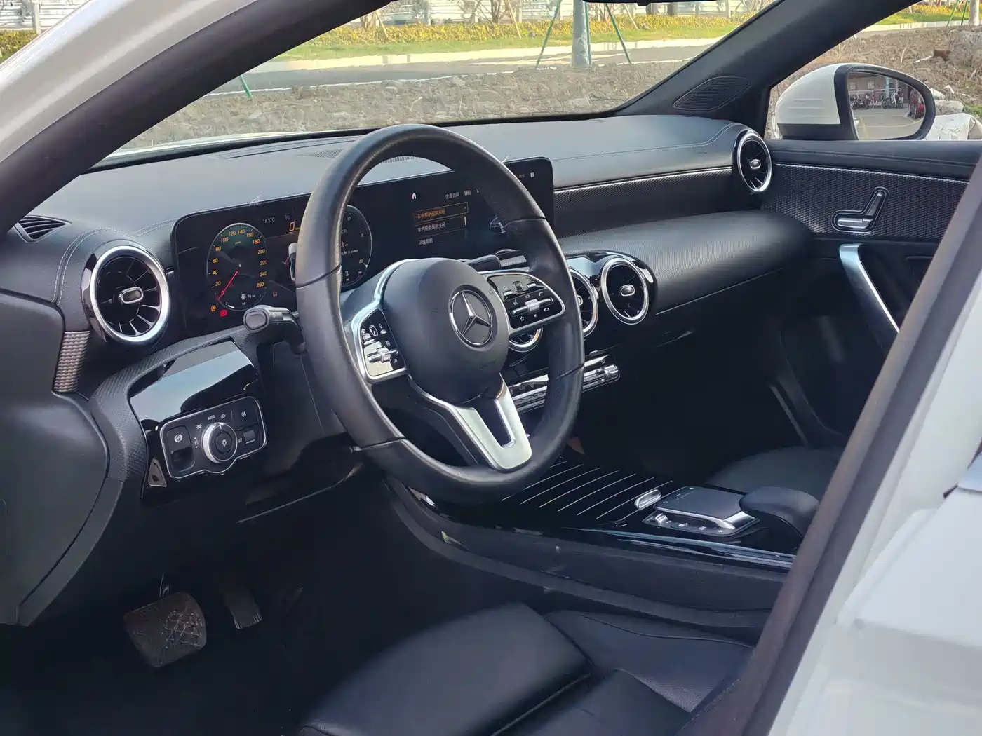 Mercedes-Benz A-Class 2021 A 200 L Sport Sedan Dynamic Type фото 7