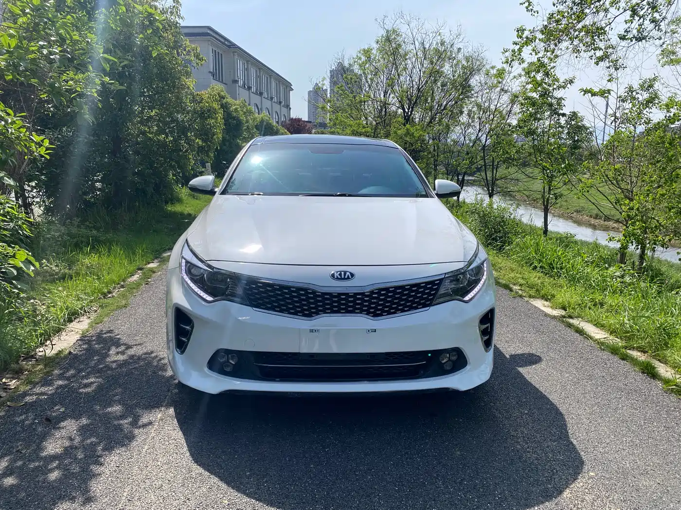 Kia K5 2016 1.6T Automatic LUX фото 2
