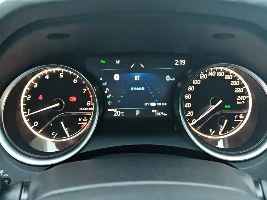 TOYOTA CAMRY