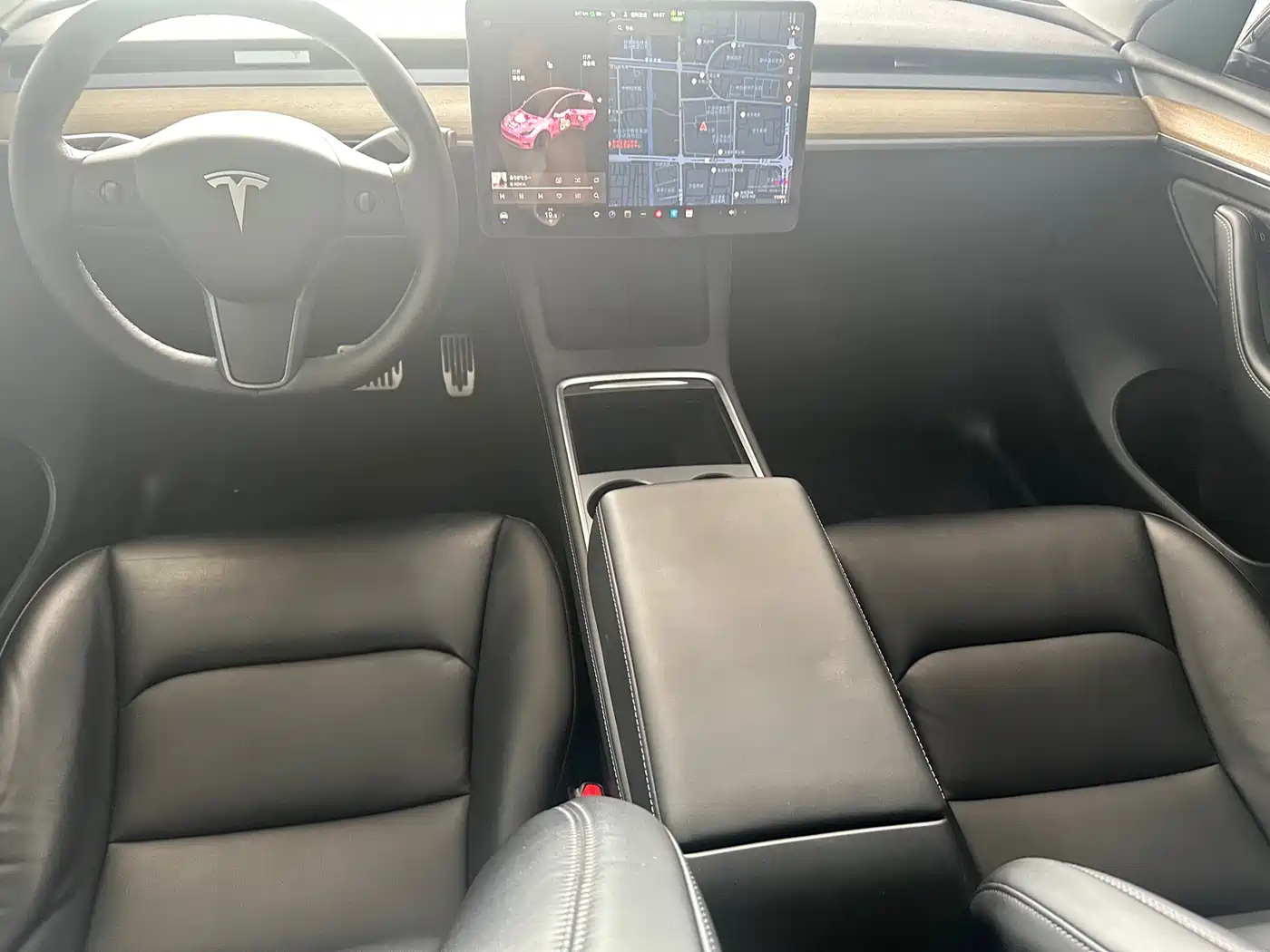 Фото 13 - Tesla Model Y
