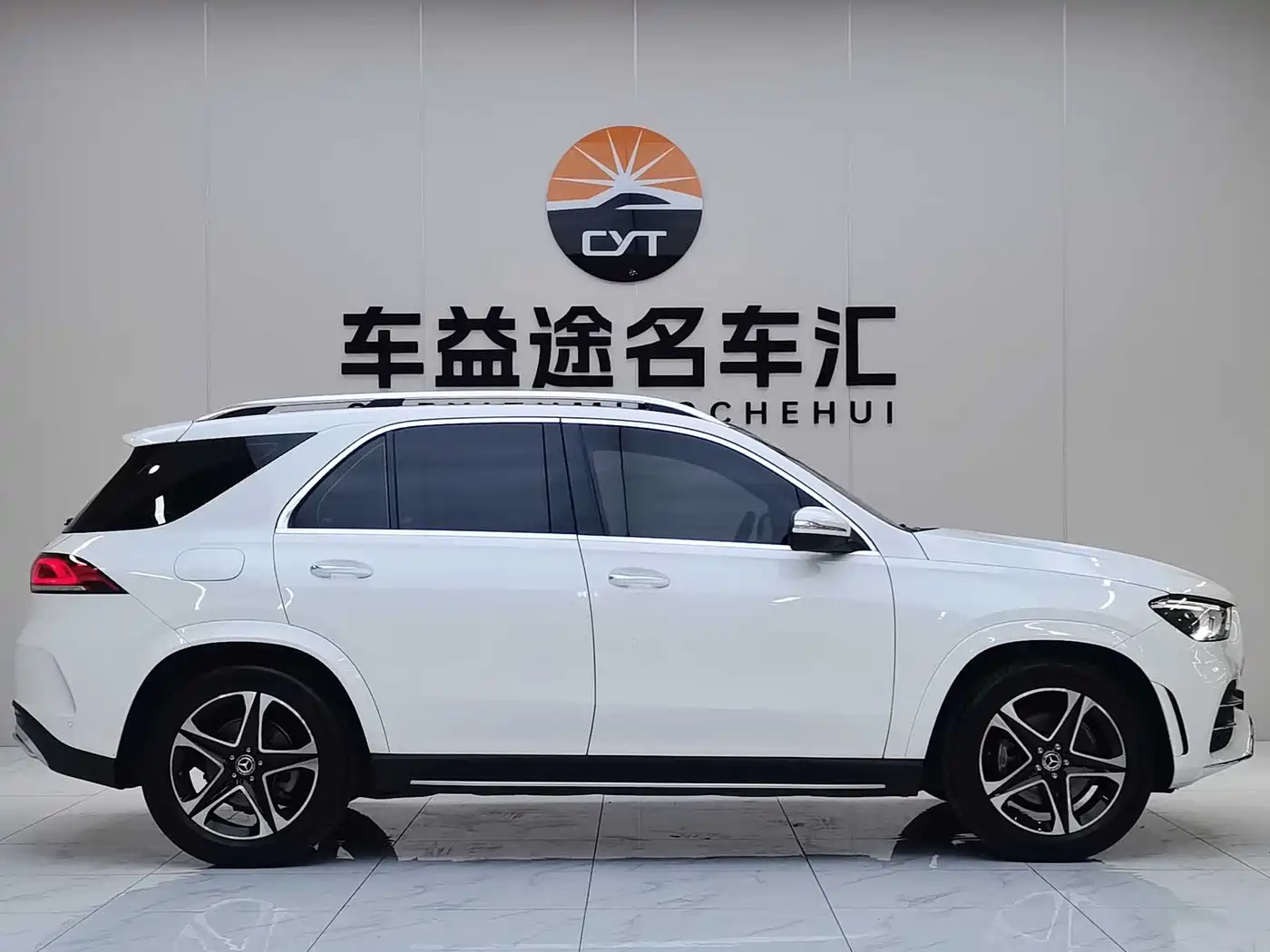 Mercedes-Benz GLE 2023 GLE 350 4MATIC Fashion фото 27