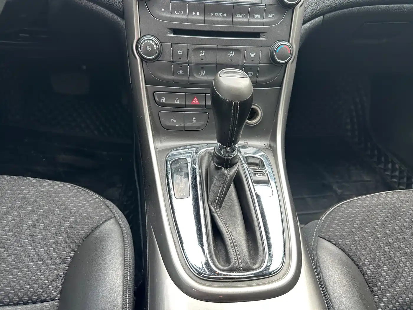 Chevrolet Malibu 2013 1.6T Automatic Comfort фото 10