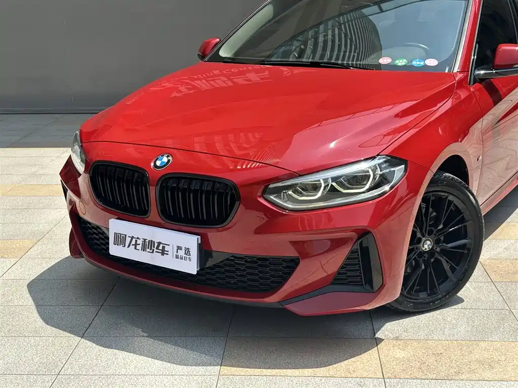 BMW 1 Series 2020 Model 120i M Sport Package фото 2