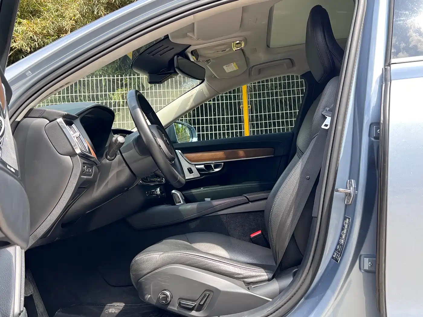 VOLVO S90 PLUG IN HYBRID