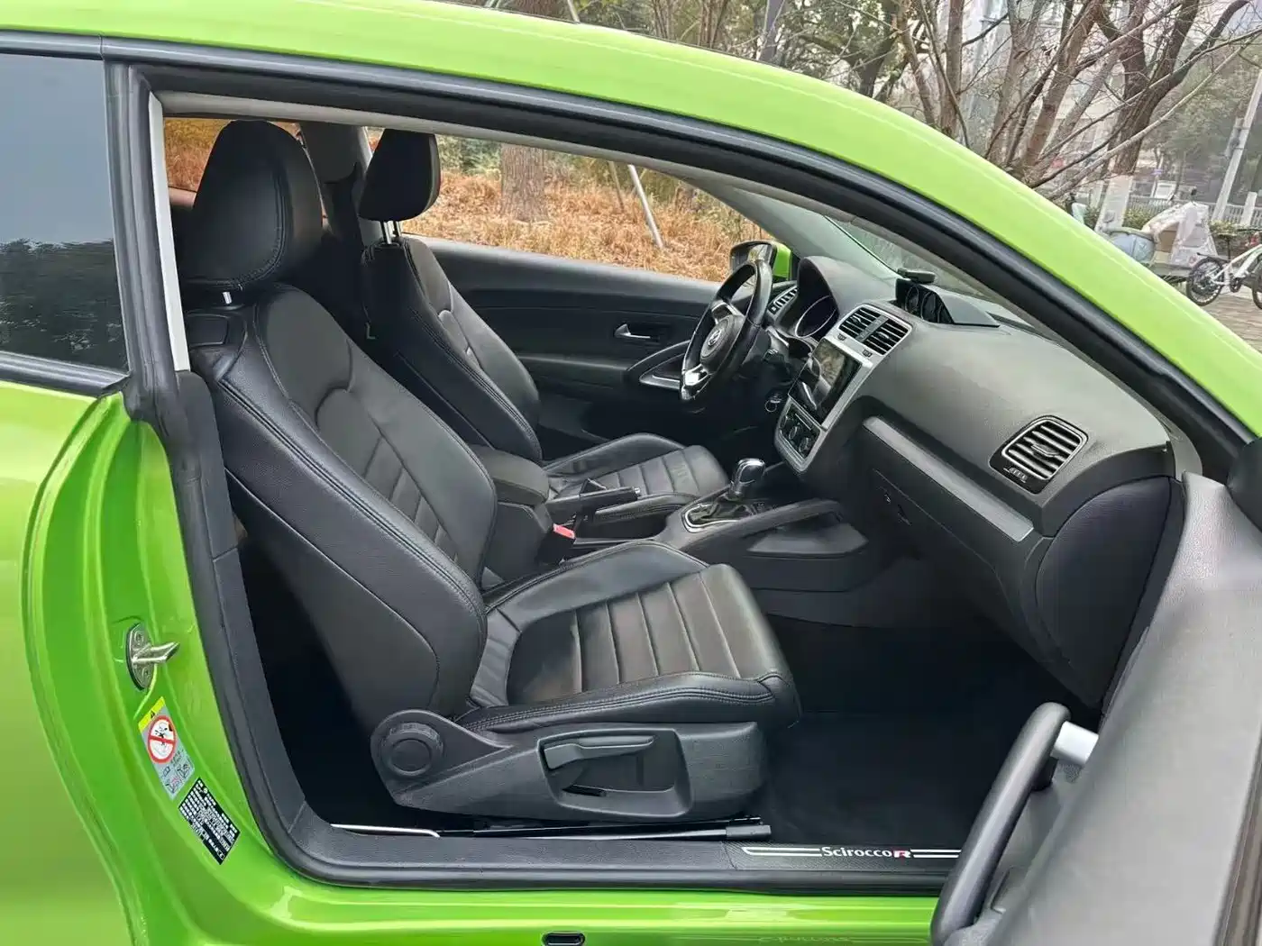 Volkswagen Scirocco 2015 1.4TSI Trend Edition фото 8