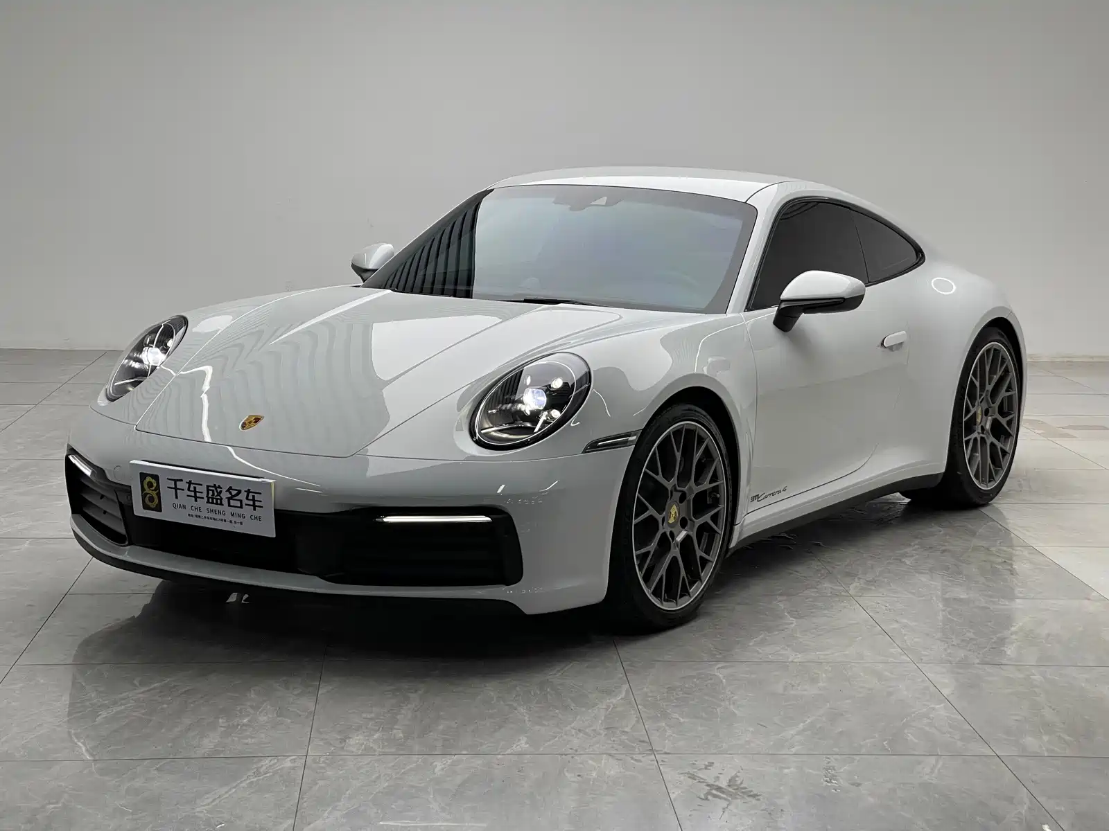 صورة 1 - Porsche 911