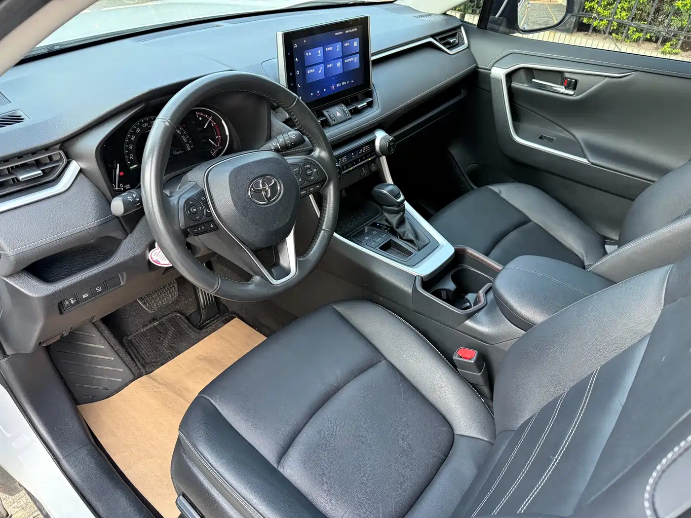 Toyota RAV4 Rongfang 2021 2.0L CVT 2WD Trend PLUS фото 8