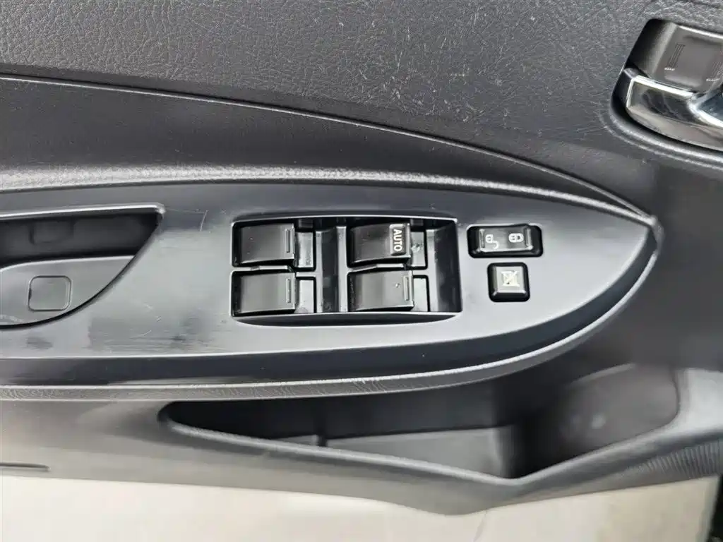BYD F3 2020 1.5L Manual Luxury Edition фото 9