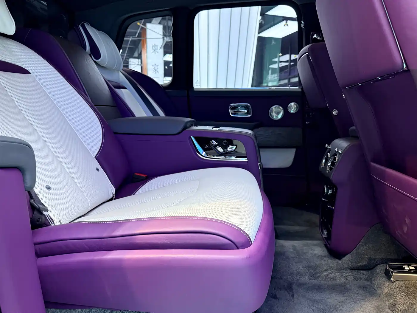 Rolls-Royce Cullinan 2024 4-Seater фото 11