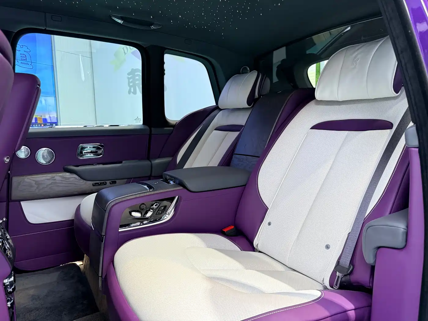 Rolls-Royce Cullinan 2024 4-Seater фото 22