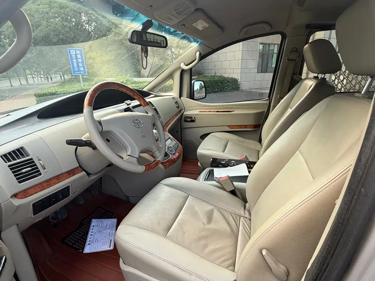 JAC Motors Refine M5 2011 2012 2.0T Petrol Manual Official Edition