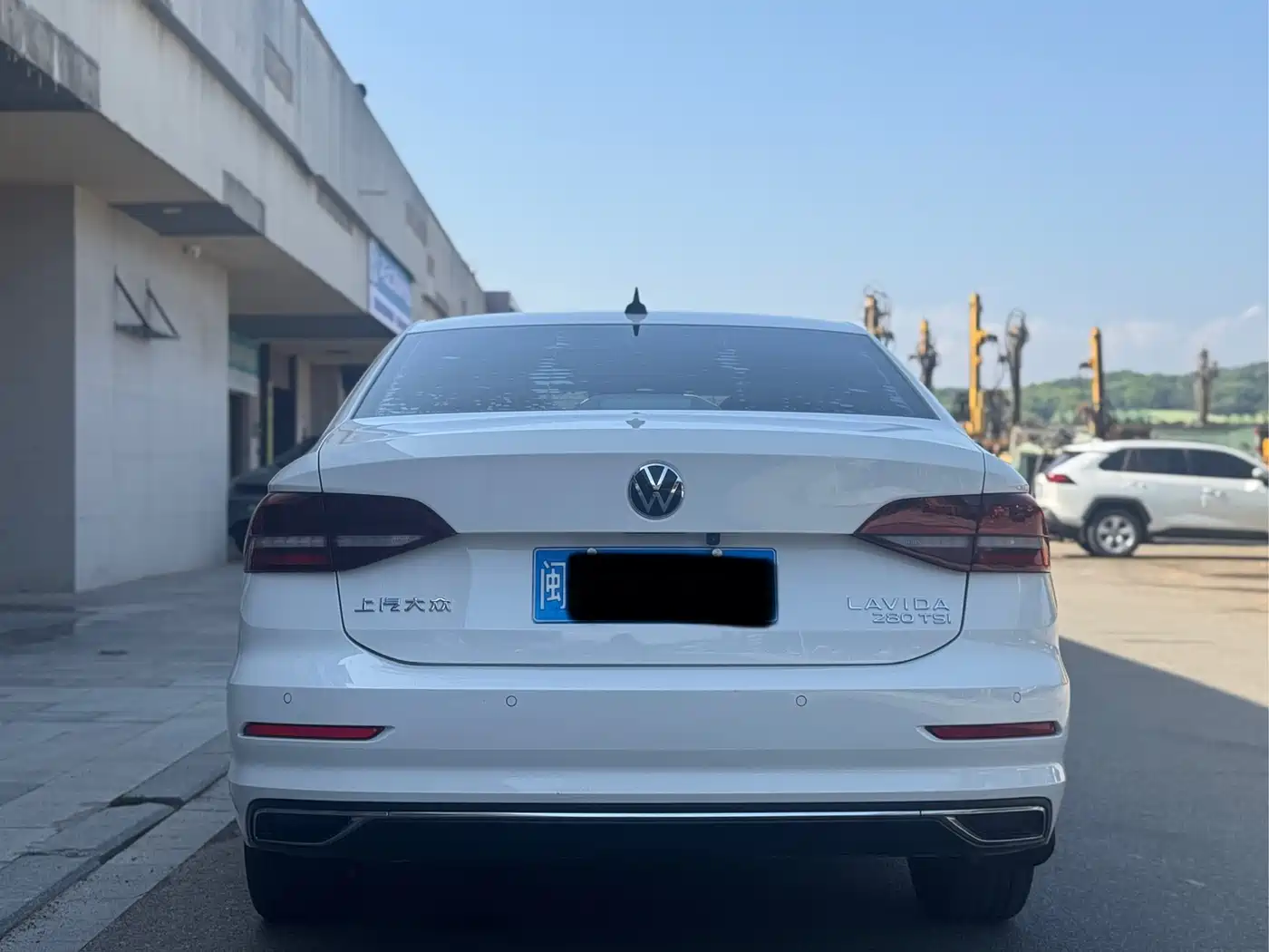 Volkswagen Lavida 2021 280TSI DSG Luxury Edition фото 4