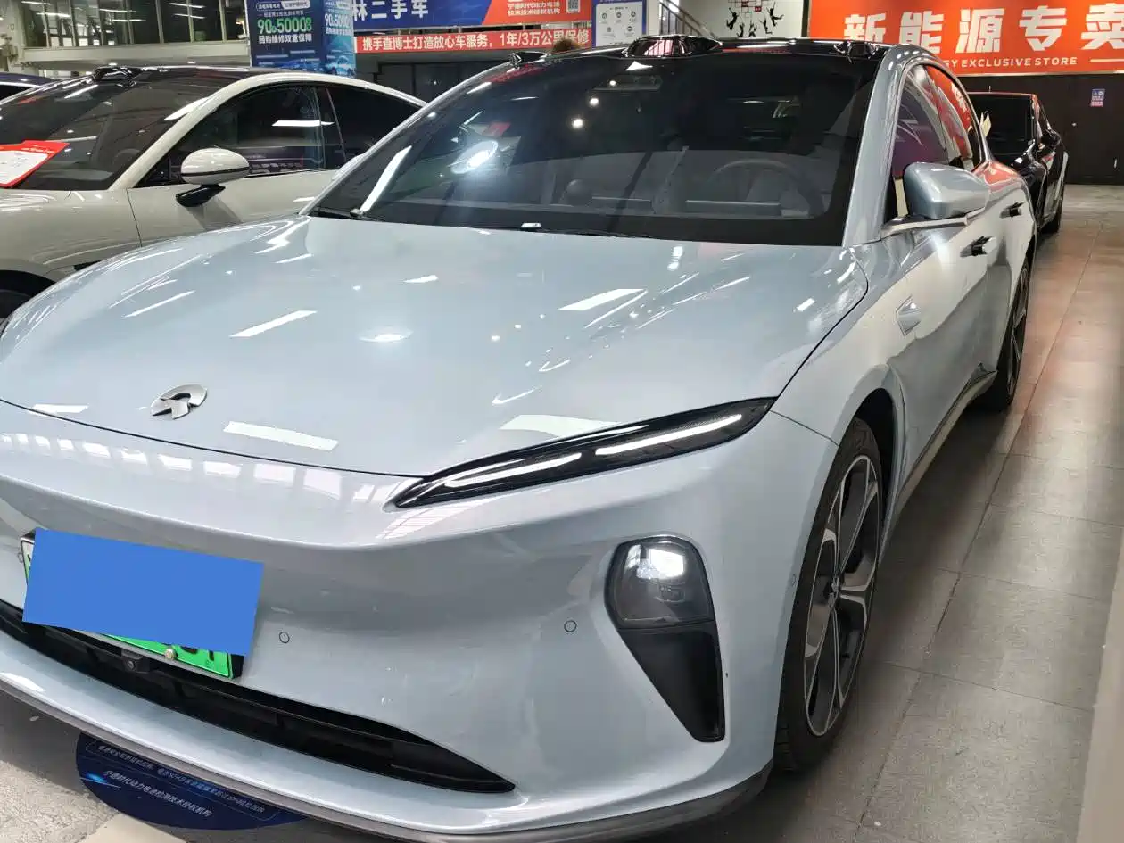 NIO NIO ET5