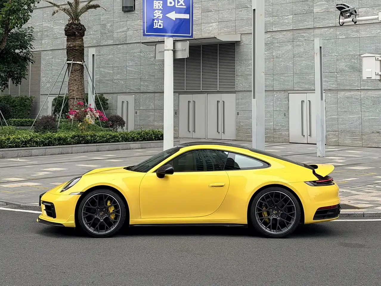Porsche 911 2022 Carrera 3.0T фото 3