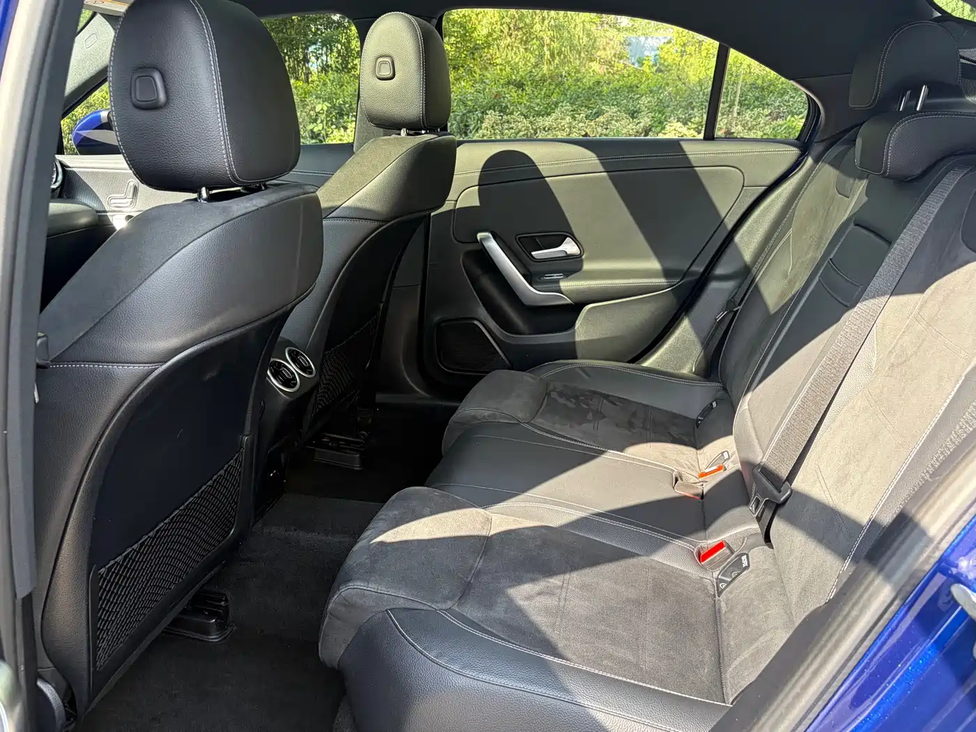 Mercedes-Benz A-Class 2021 A 200 L Sport Sedan Fashion Edition фото 9