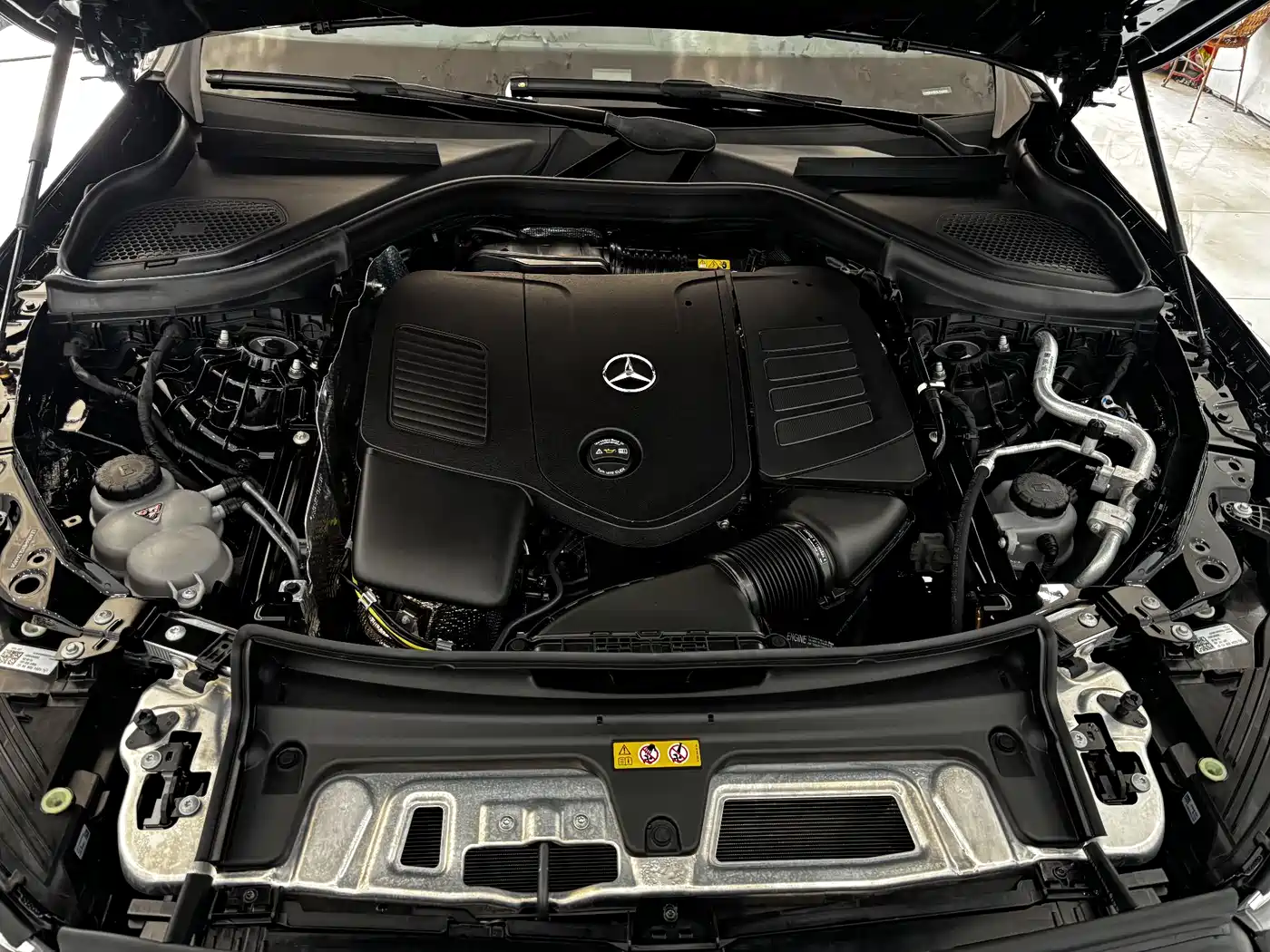 Mercedes-Benz GLC 2025 Facelift GLC 300 L 4MATIC Dynamic 5-seater фото 29