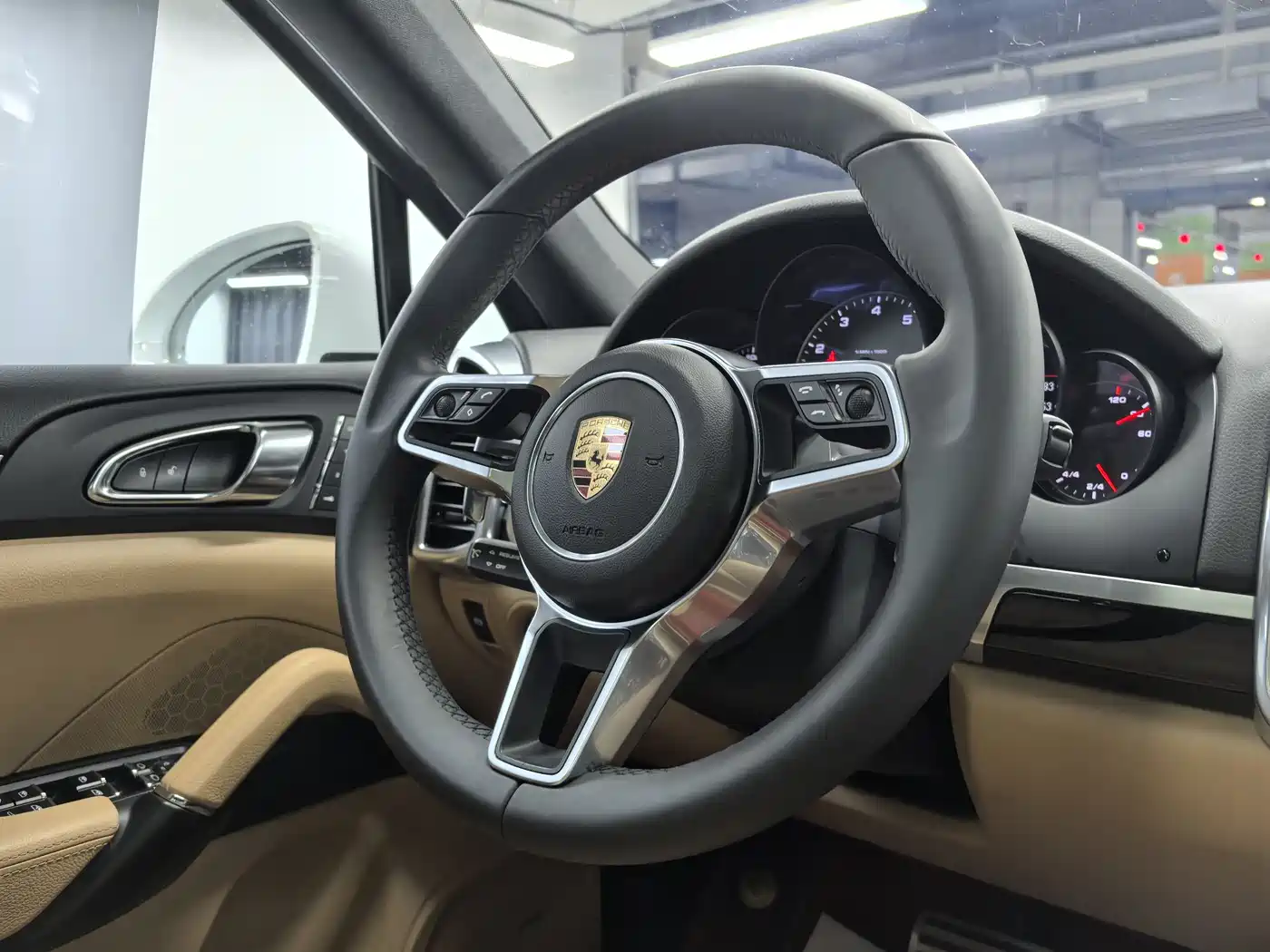Porsche Cayenne 2015 Cayenne S 3.6T фото 9
