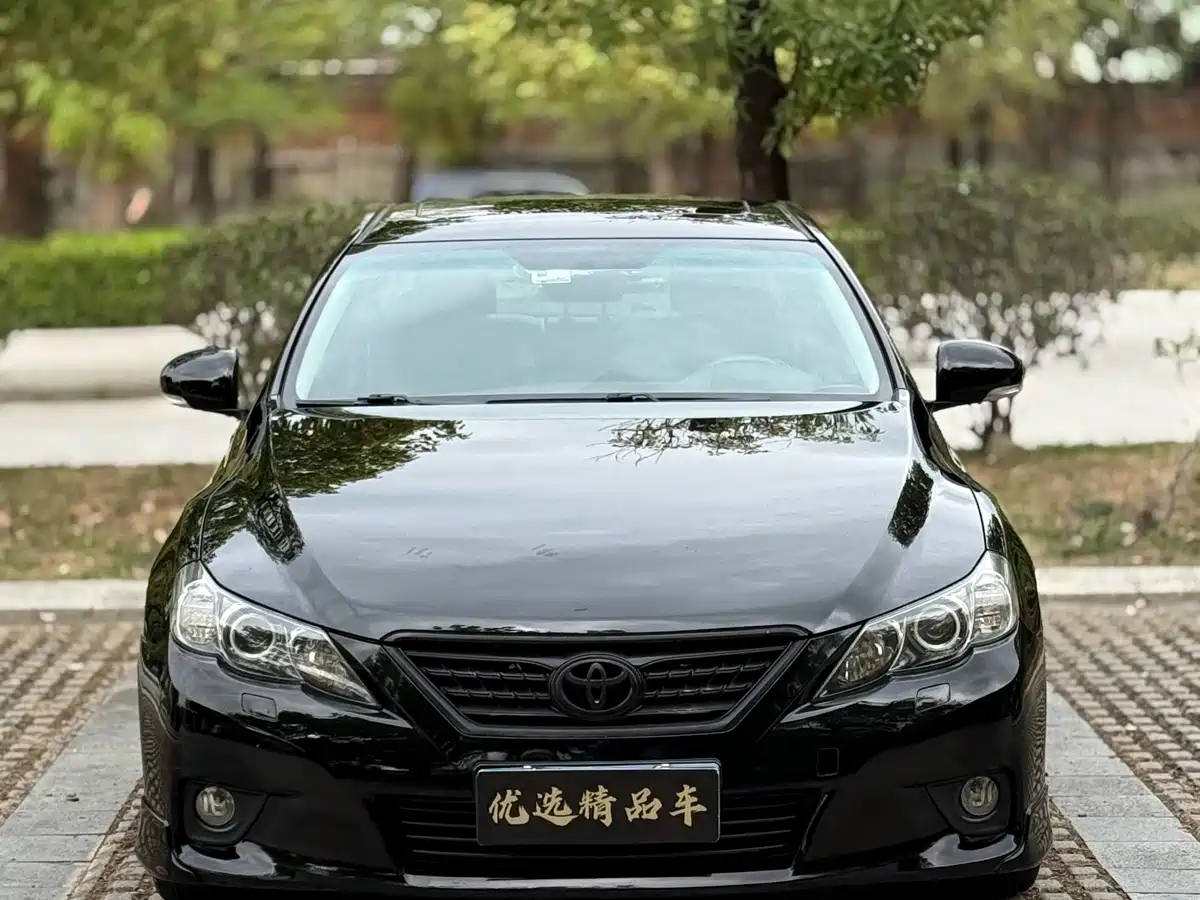 Toyota Reiz 2012 2.5V Grace Elite Styling Edition фото 2