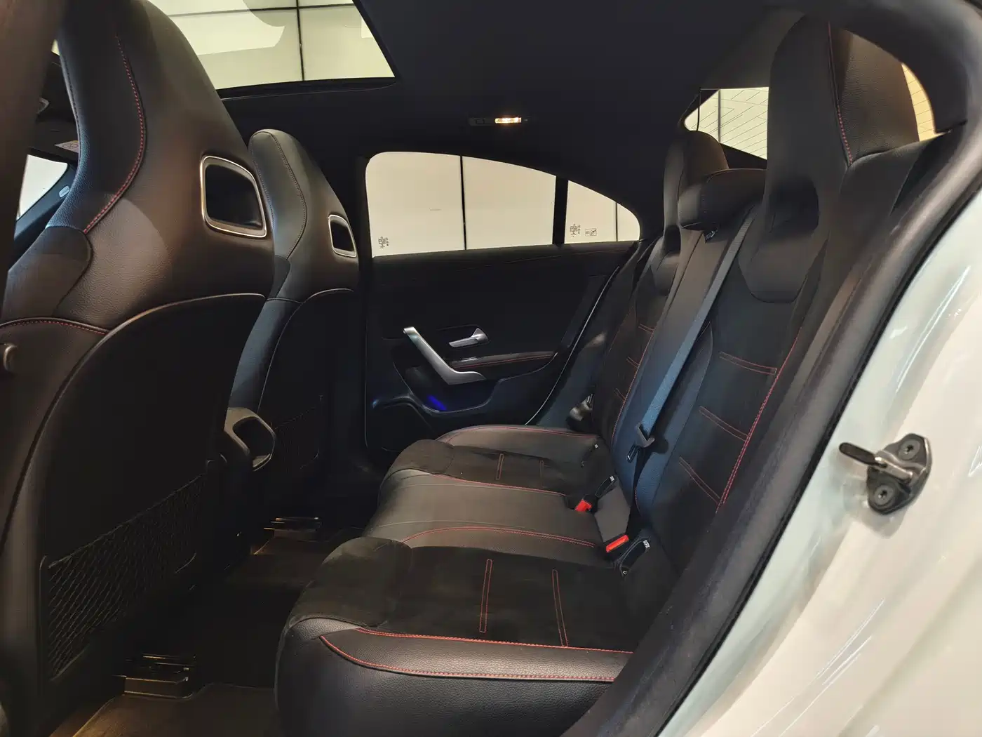 Mercedes-Benz CLA (Import) 2021 CLA 200 фото 6