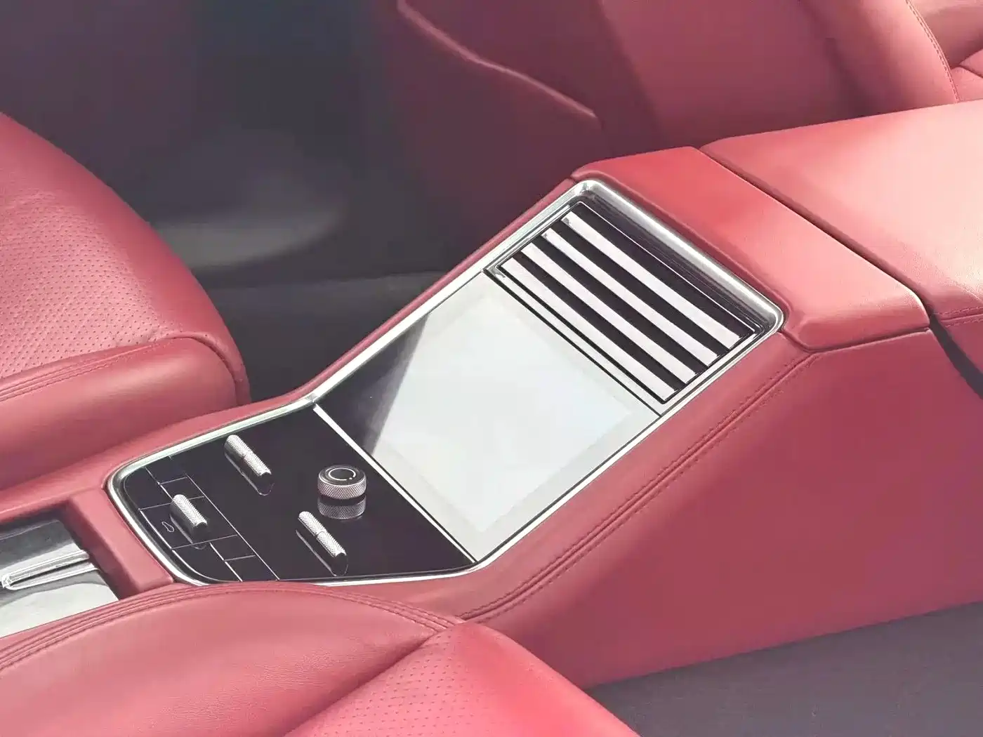 Фото 9 - Porsche Panamera