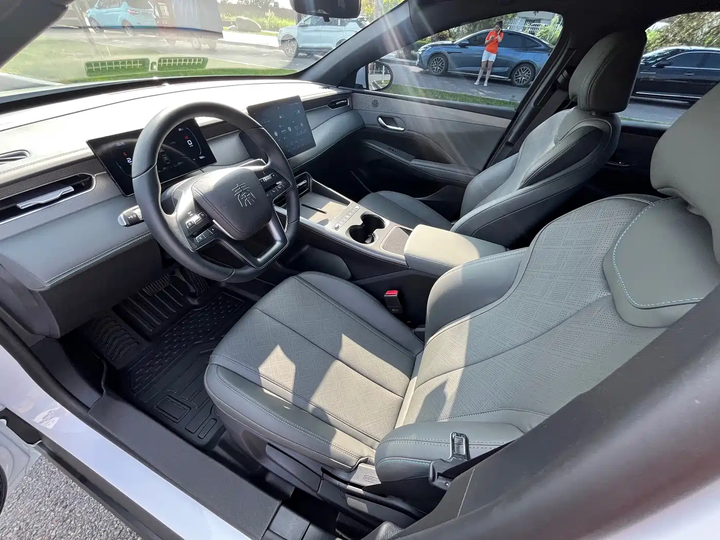 BYD Qin PLUS 2026 2026 DM-i Smart Edition 128KM Progressive
