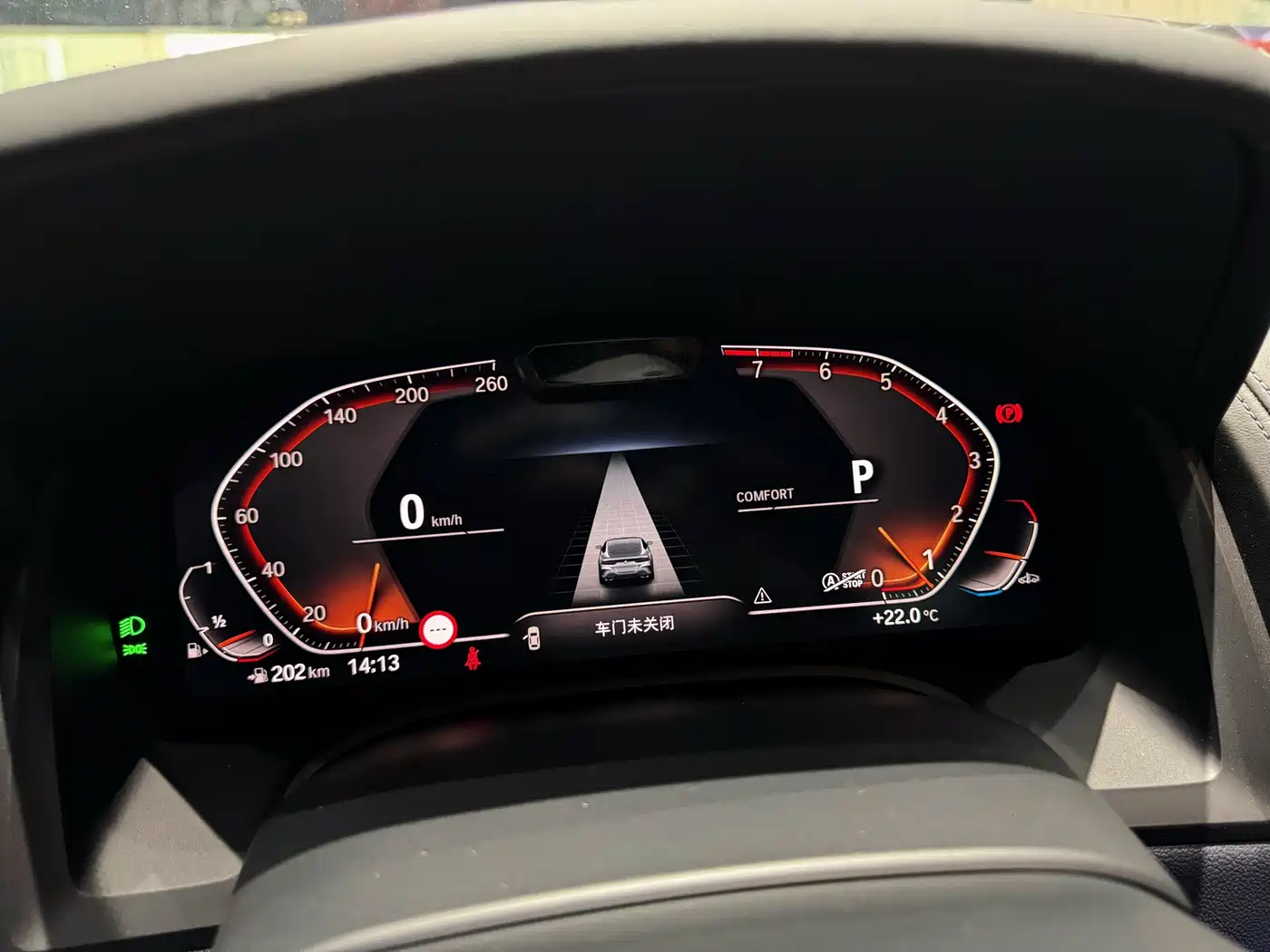 BMW 8 Series 2019 840i Coupe M Sport Package фото 13