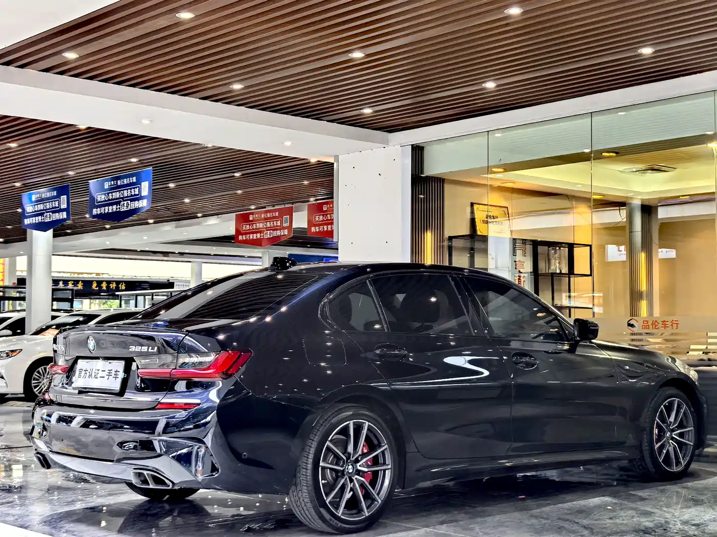 BMW 3-SERIES