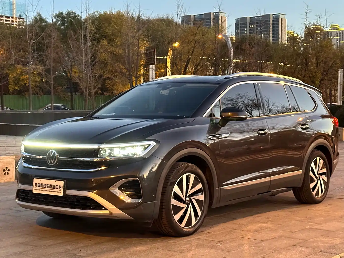 Volkswagen Talagon 2022 380TSI 4WD Luxury Premium Pro Edition 7-Seater