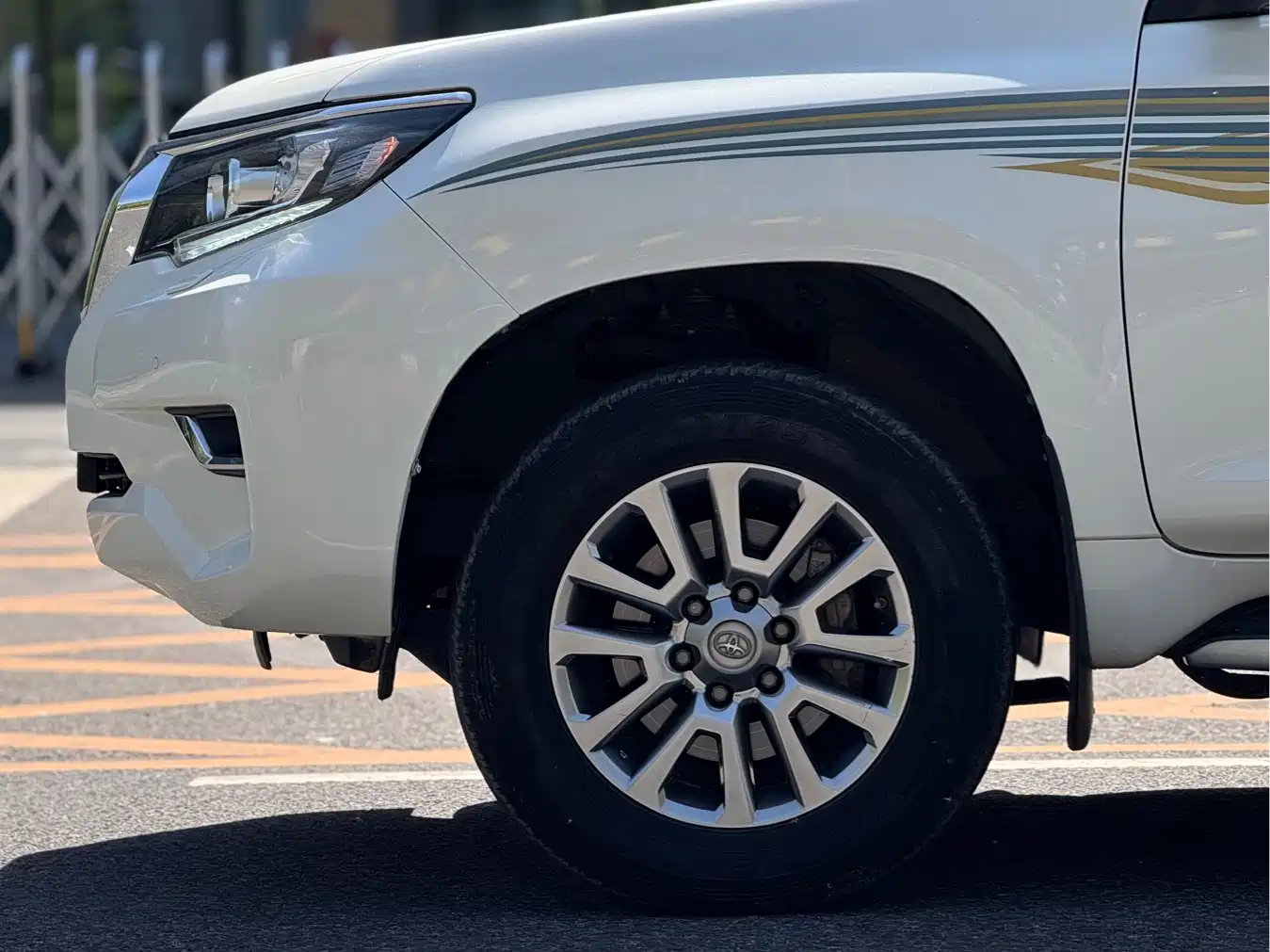 Toyota Prado 2018 3.5L Auto TX-L фото 6