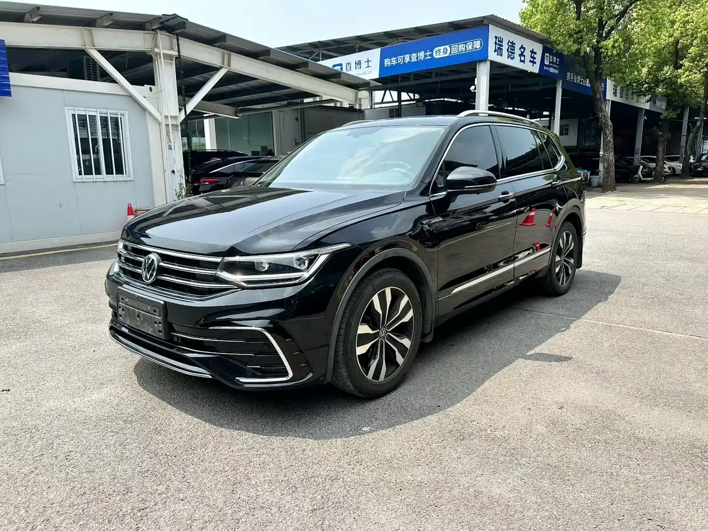 Volkswagen Tiguan L 2022 330TSI Auto 2WD R-Line Premium Edition