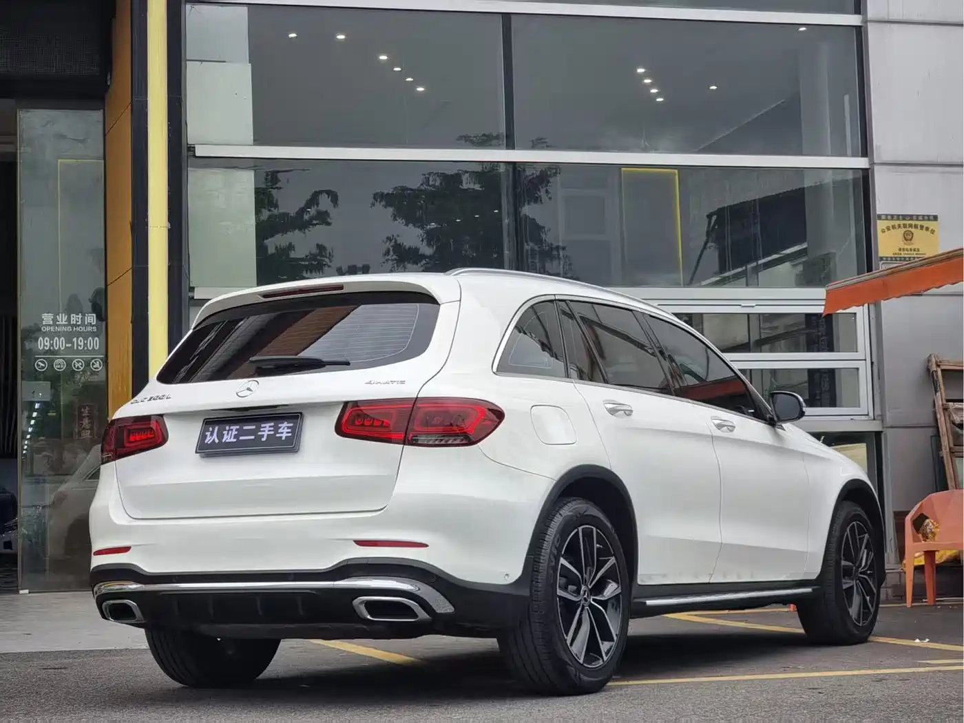 Mercedes-Benz GLC 2021 GLC 300 L 4MATIC Sporty фото 4