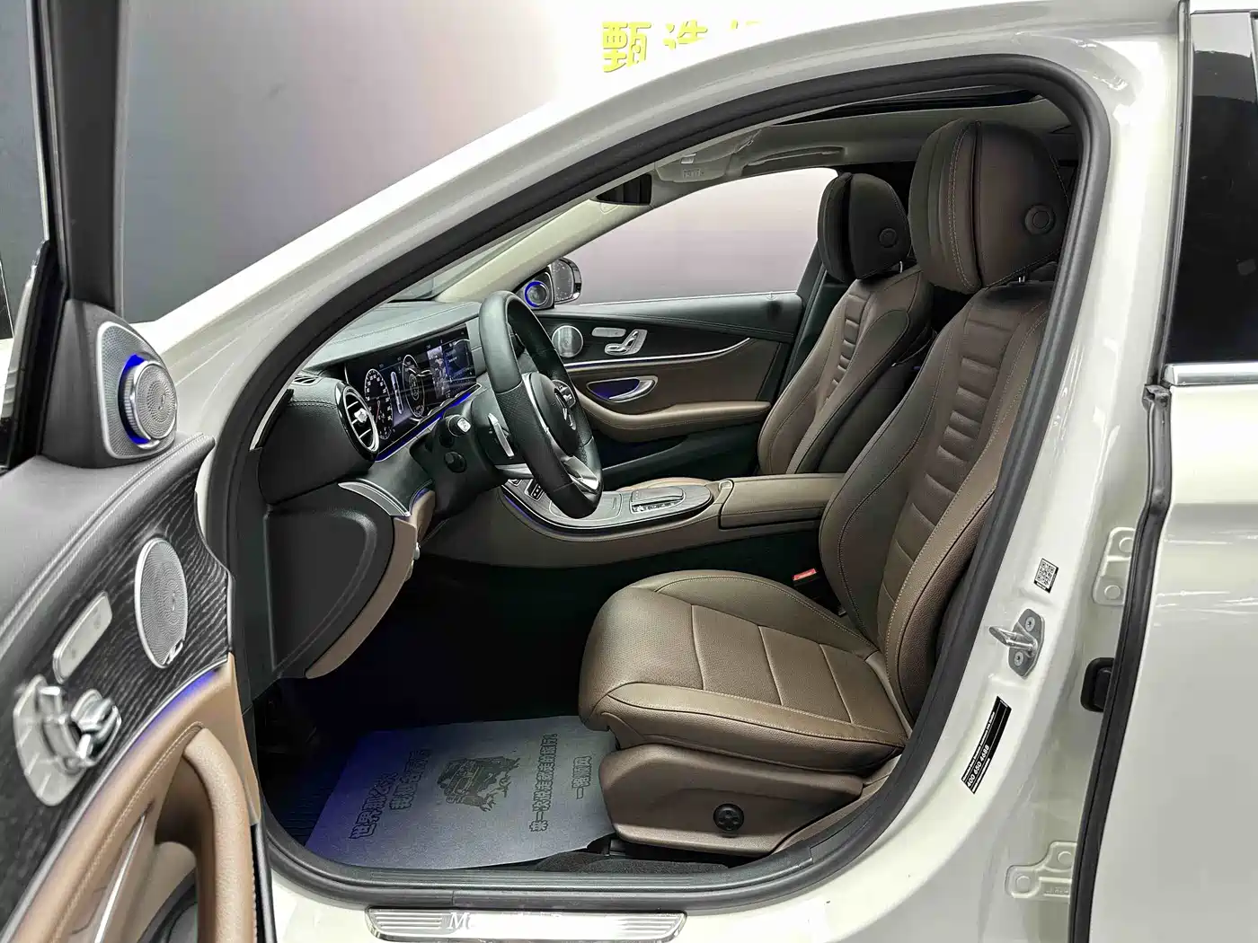 Mercedes-Benz E-Class 2020 E 300 L Sport Luxury Model фото 7