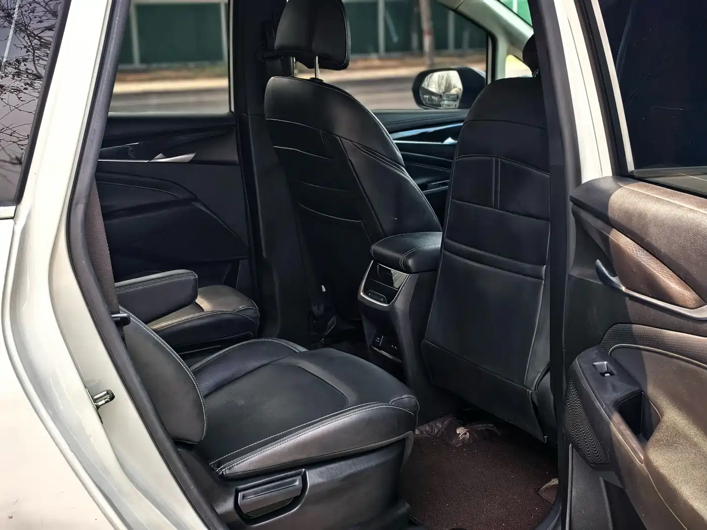 SAIC MAXUS CHASE G50