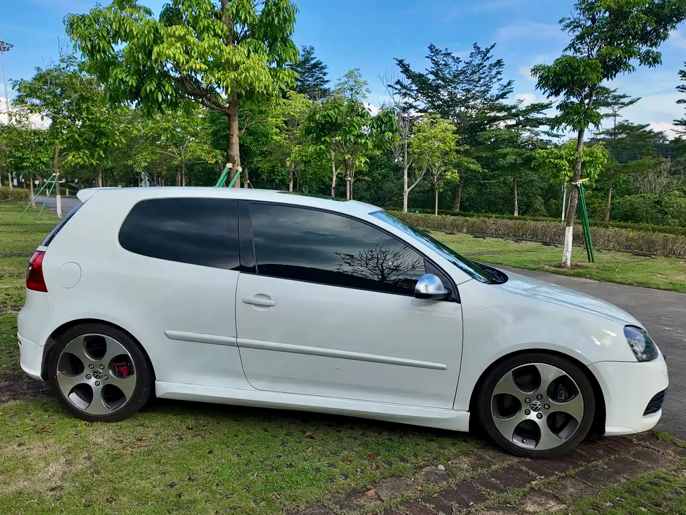 Volkswagen Golf (Import) 2006 GTI 2.0T 3-Door фото 30