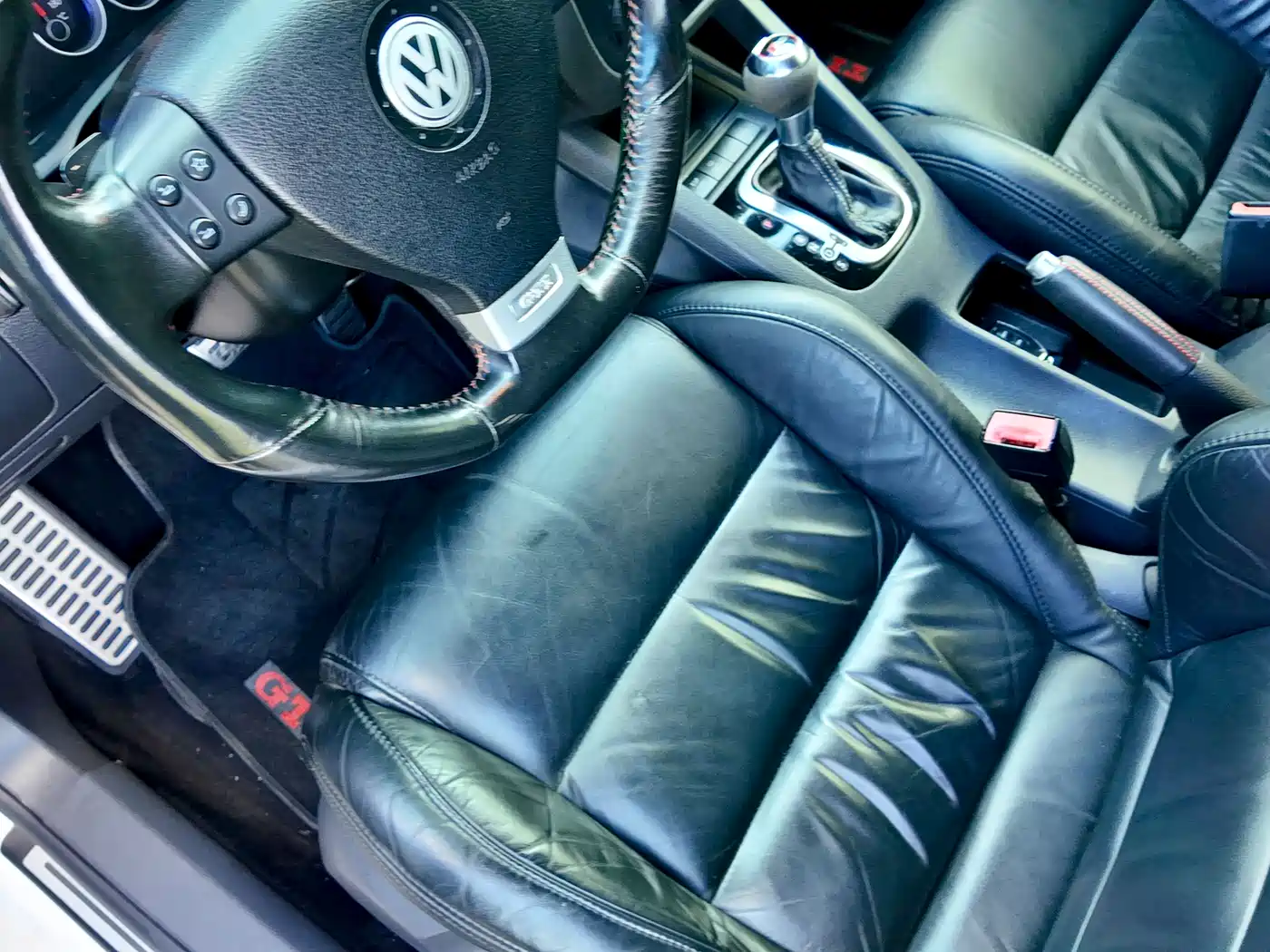 Volkswagen Golf (Import) 2006 GTI 2.0T 3-Door фото 55