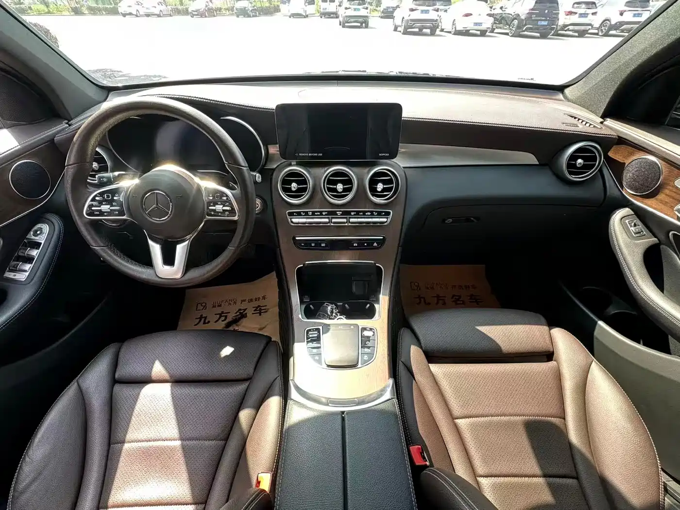 Mercedes-Benz GLC 2022 Facelift GLC 300 L 4MATIC Dynamic фото 10