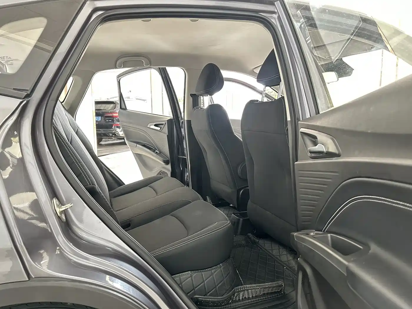 Nezha Auto Nezha V 2021 2021 Standard Range Entertainment Edition