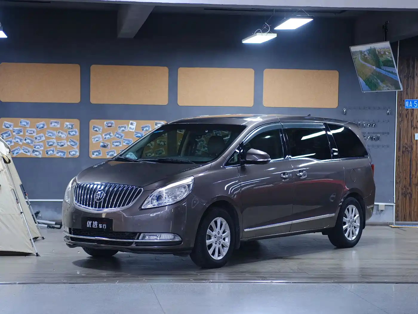 Buick GL8 2013 2.4L LT Luxury Business Executive Edition фото 7