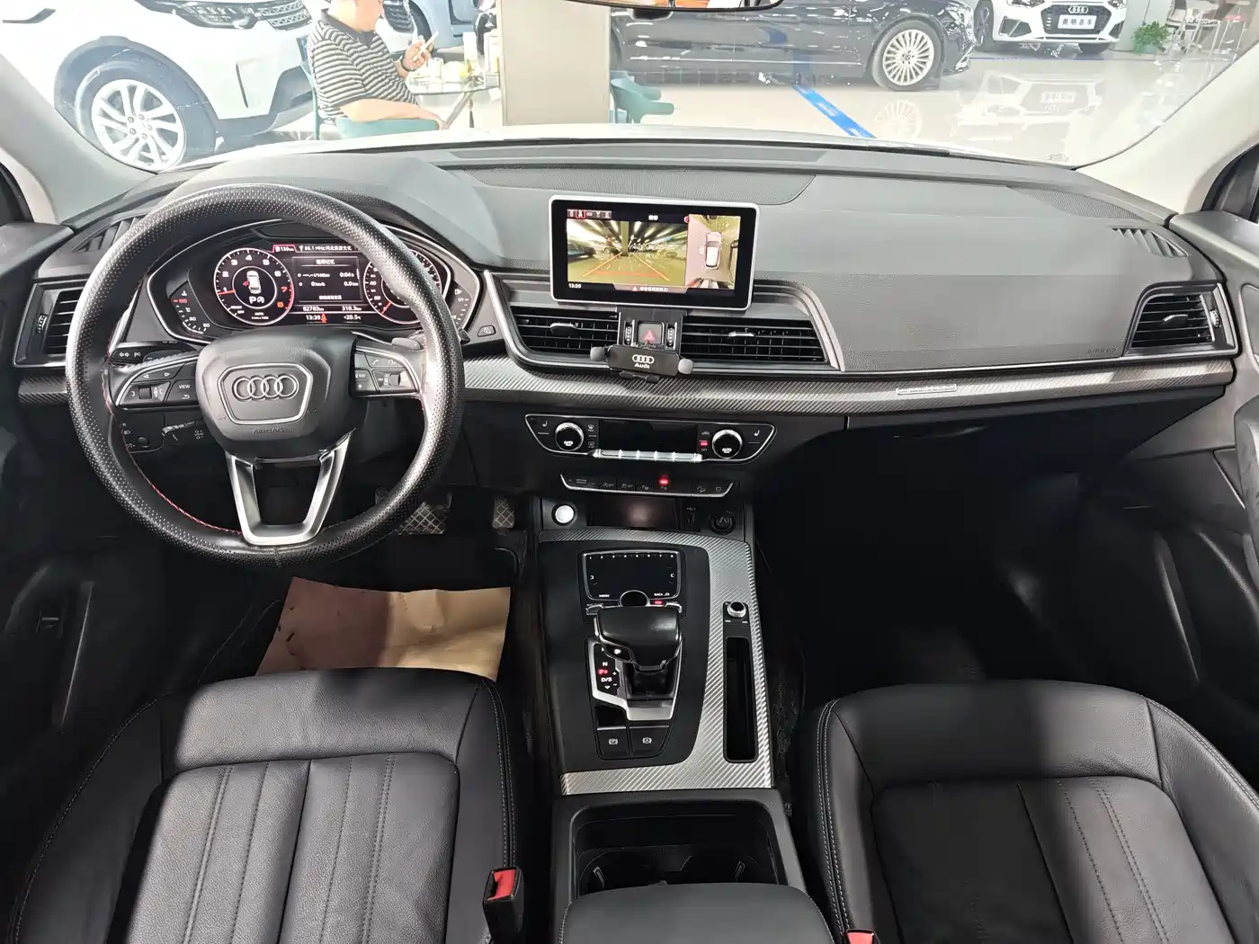 Audi Q5L 2020 45 TFSI Exclusive Fashion фото 9