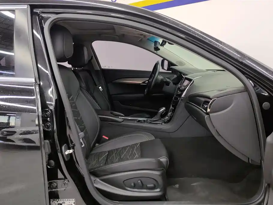 Cadillac ATS-L 2017 28T Technology фото 8
